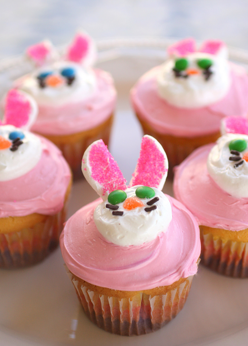 Two Easter Cupcakes: Bunny and Flower Cupcakes - The Girl Who Ate ...