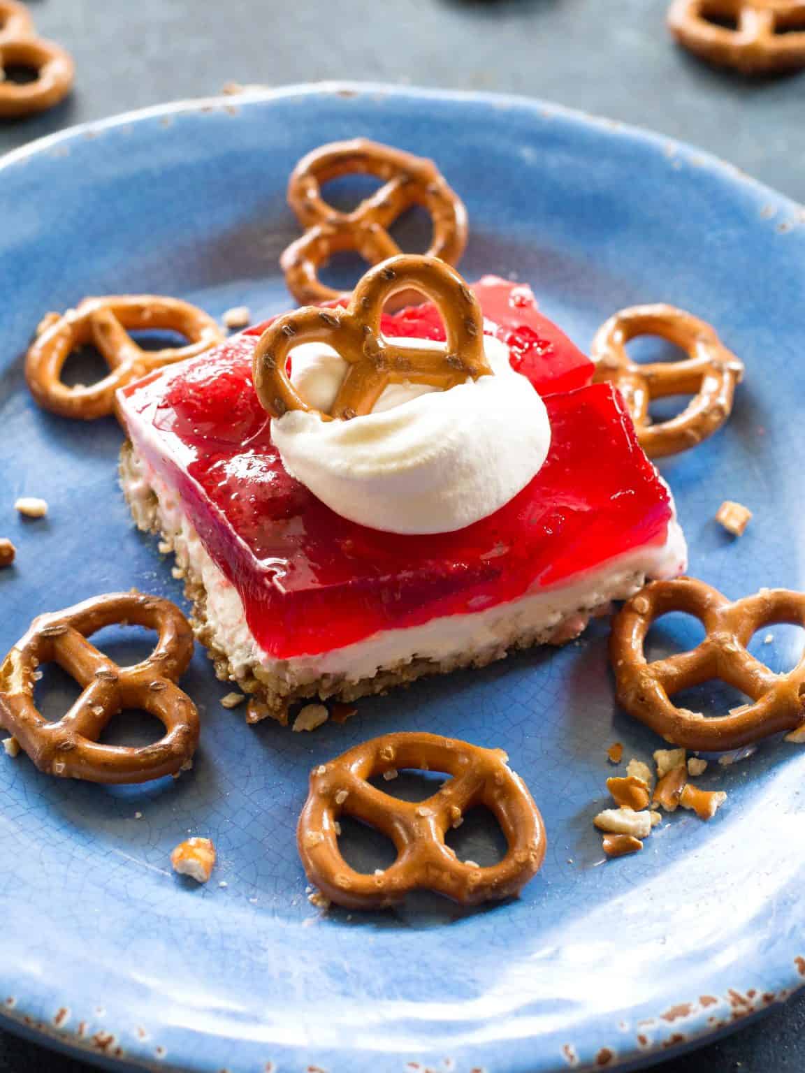 Jello Pretzel Salad Recipe (+VIDEO) The Girl Who Ate Everything