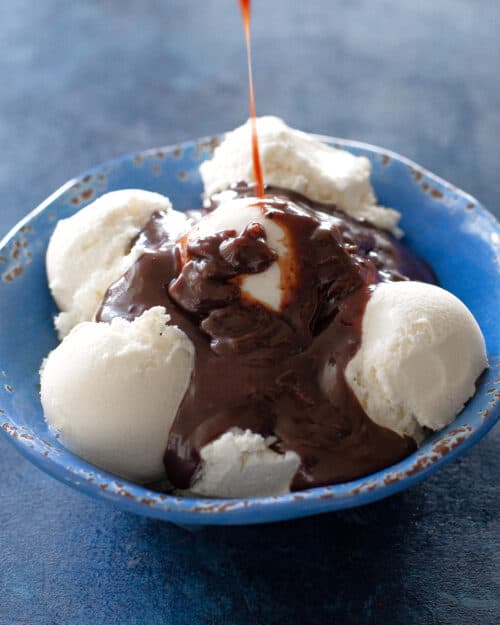 Homemade Chocolate Sauce Recipe - The Girl Who Ate Everything