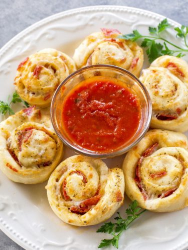 The Best Pizza Rolls Recipe (+VIDEO) - The Girl Who Ate Everything