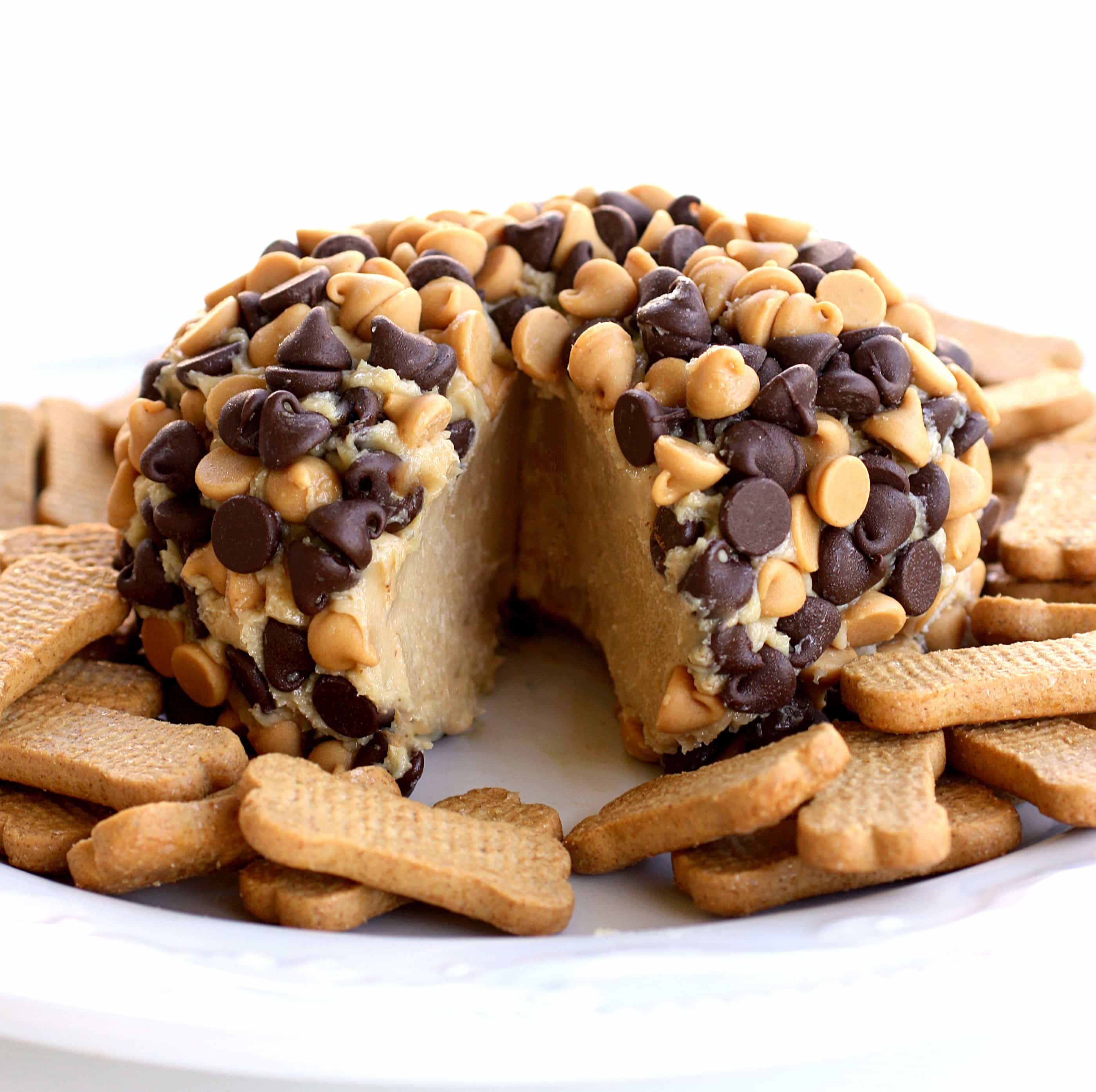 Peanut Butter Cheese Ball (+VIDEO) - The Girl Who Ate Everything