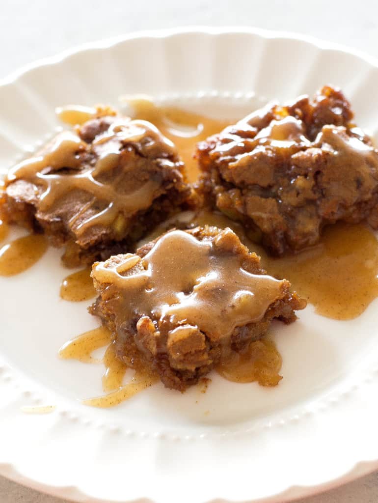 https://www.the-girl-who-ate-everything.com/wp-content/uploads/2012/09/apple-cake-pudding-sauce-11.jpg