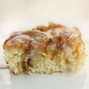 Cinnamon Roll Blondies (VIDEO) - The Girl Who Ate Everything