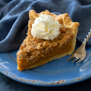 Streusel Topped Pumpkin Pie