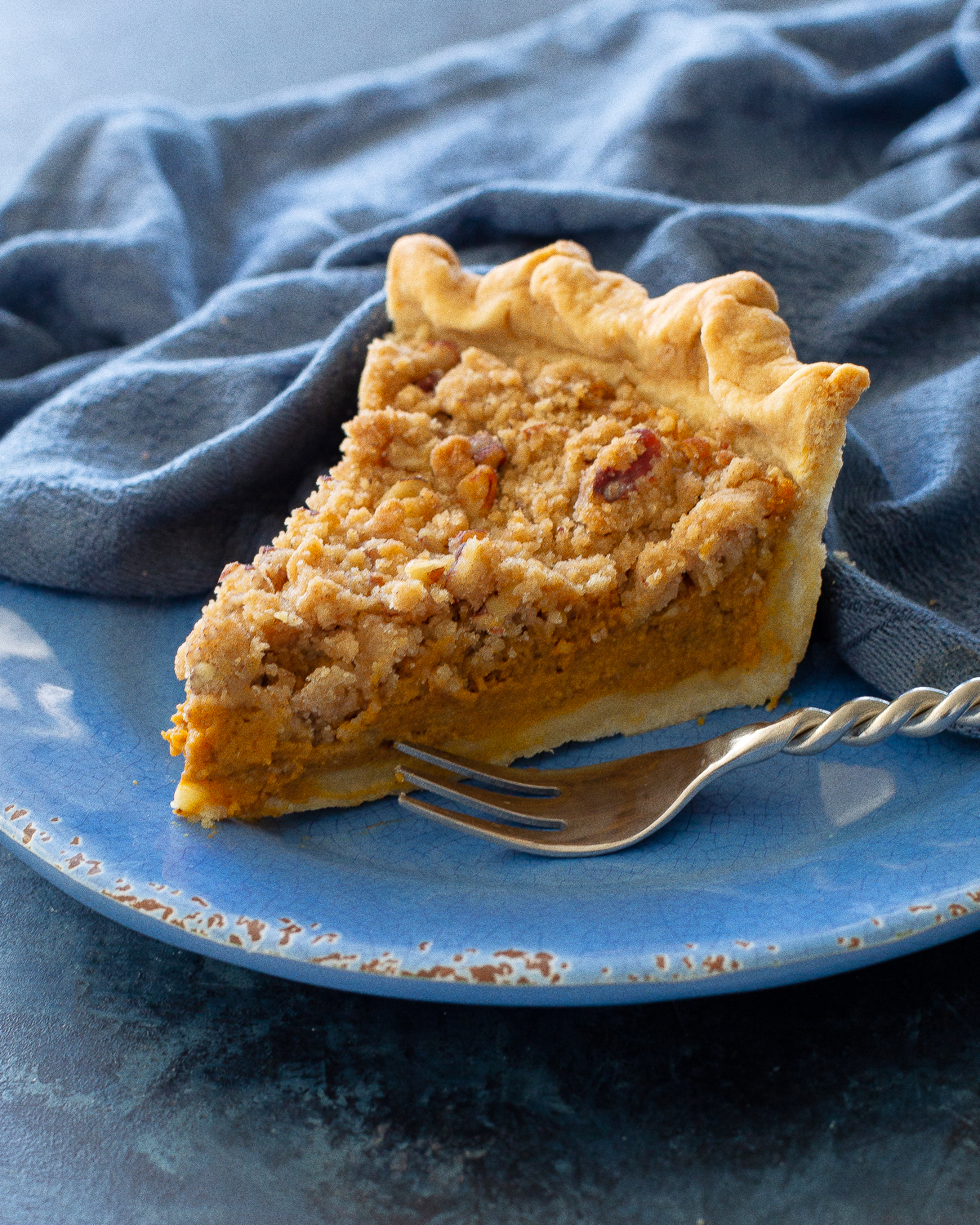 Streusel Topped Pumpkin Pie slice