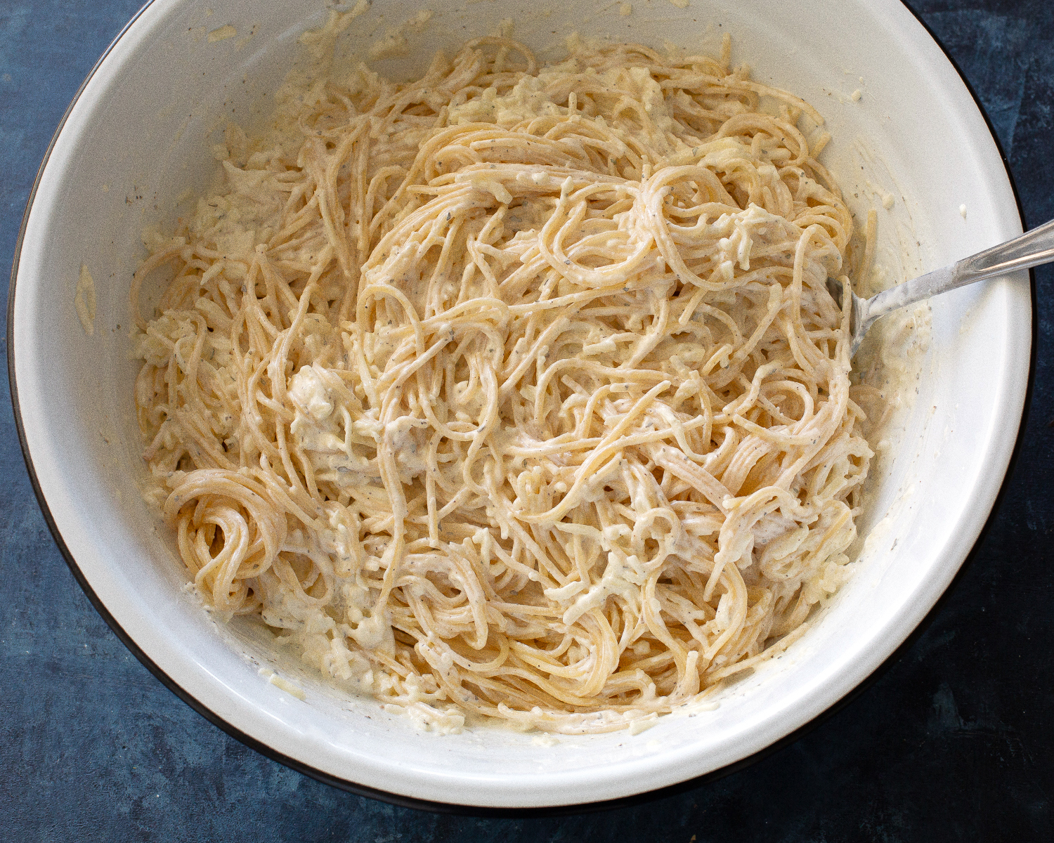 noodles with cheese sauce