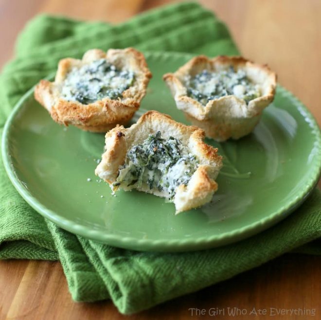 Spinach Artichoke Dip Cups | The Girl Who Ate Everything