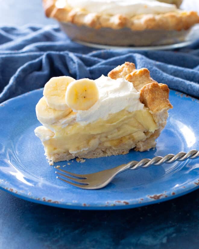 The Best Banana Cream Pie Recipe (+VIDEO) - The Girl Who Ate Everything