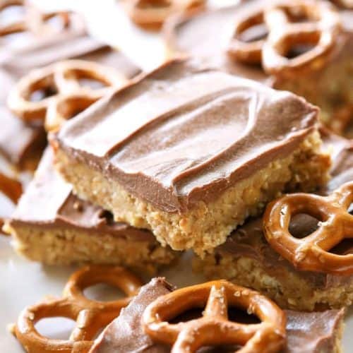 peanut butter pretzel munchies - Bake Love Give