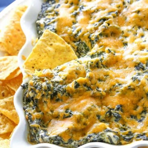 https://www.the-girl-who-ate-everything.com/wp-content/uploads/2016/05/ranch-spinach-dip-5-732x1024-1-500x500.jpg