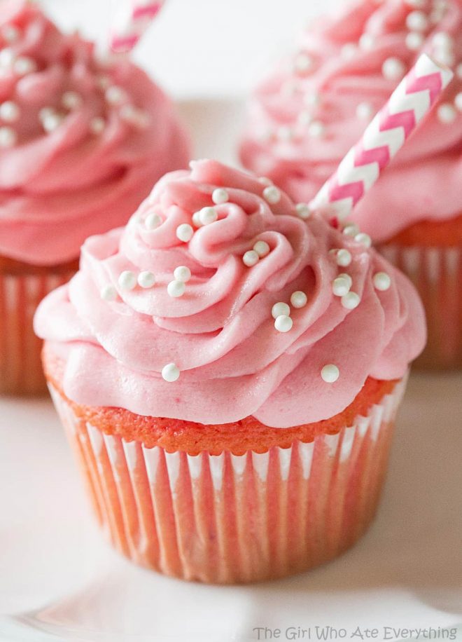 Strawberry Milkshake Cupcakes - The Girl Who Ate Everything