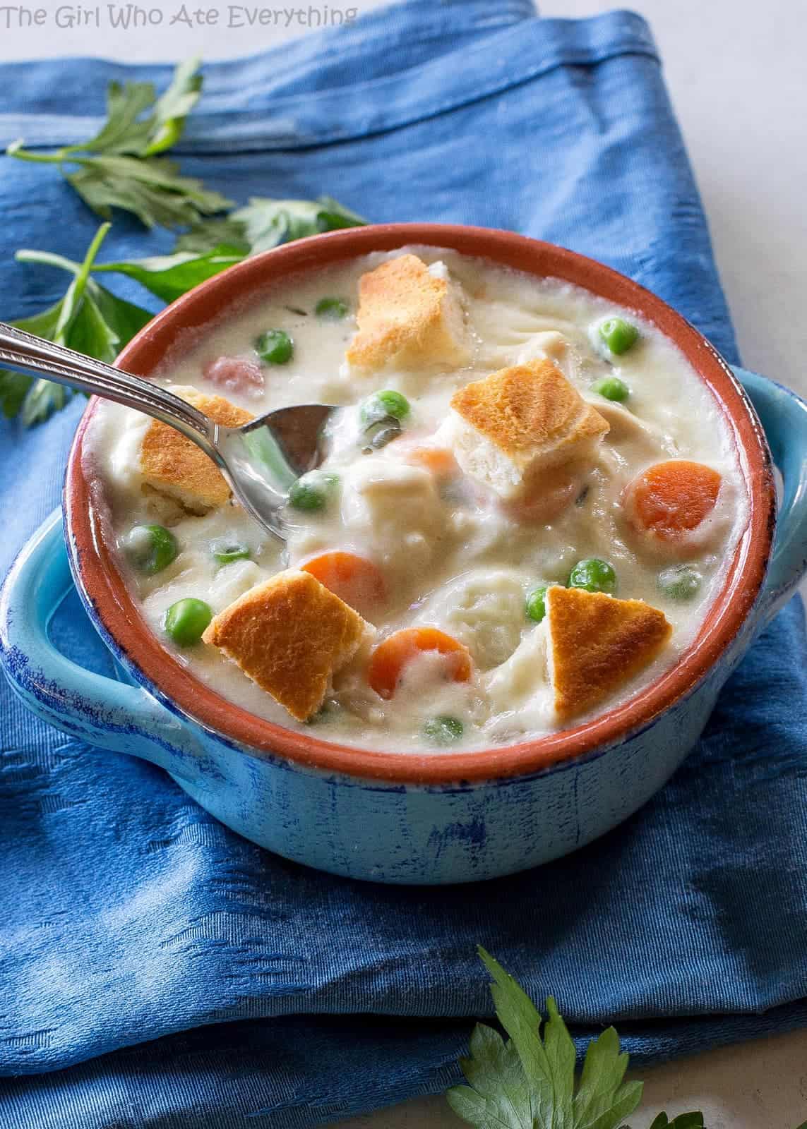 https://www.the-girl-who-ate-everything.com/wp-content/uploads/2017/03/chicken-pot-pie-soup-8.jpg