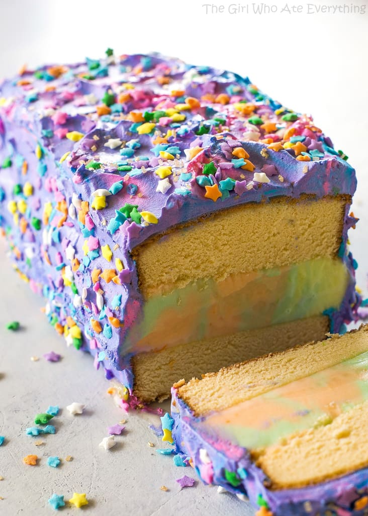 Rainbow Theme Cream Cake, Packaging Type: Box, Weight: 500g at Rs 2000/kg  in Medak