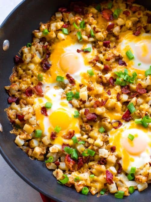 Bacon, Egg, and Potato Breakfast Skillet (+VIDEO) - The Girl Who Ate ...