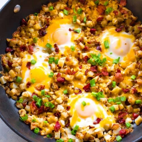 Easy One Pan Breakfast Skillet Recipe - Cast Iron Breakfast