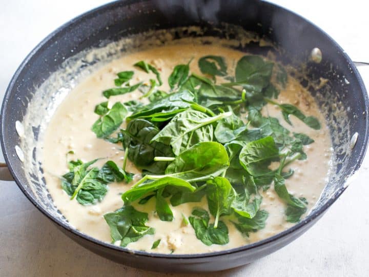 One-Pan Creamy Chicken And Spinach (+VIDEO) - The Girl Who Ate Everything