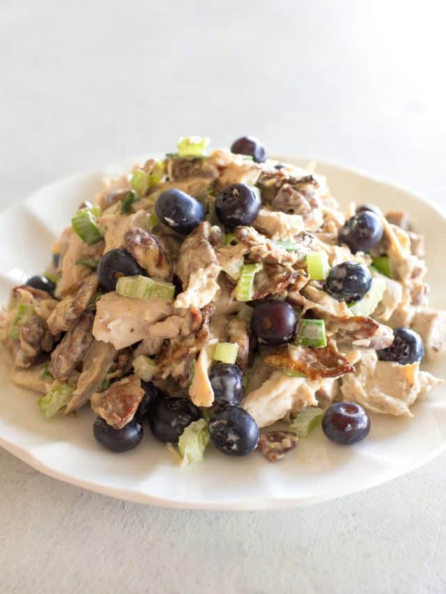 Keto Blueberry Pecan Chicken Salad - The Girl Who Ate Everything