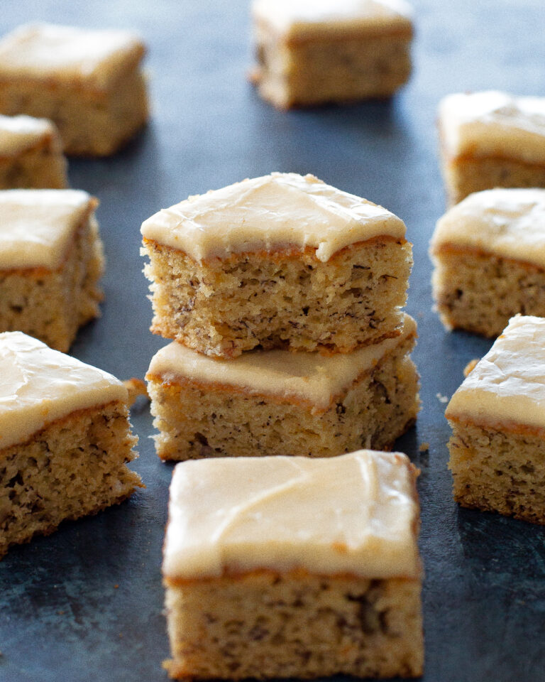 The Best Banana Bars (+VIDEO) - The Girl Who Ate Everything