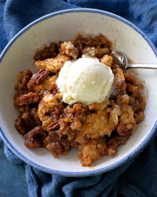 Pecan Pie Cobbler The Girl Who Ate Everything   Pecan Pie Cobbler 06 500x626 