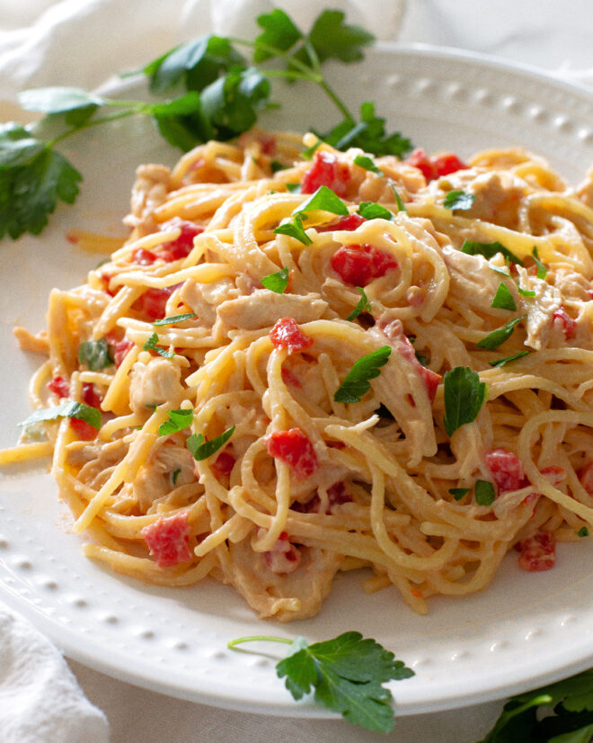 One-Pot Chicken Spaghetti | The Girl Who Ate Everything