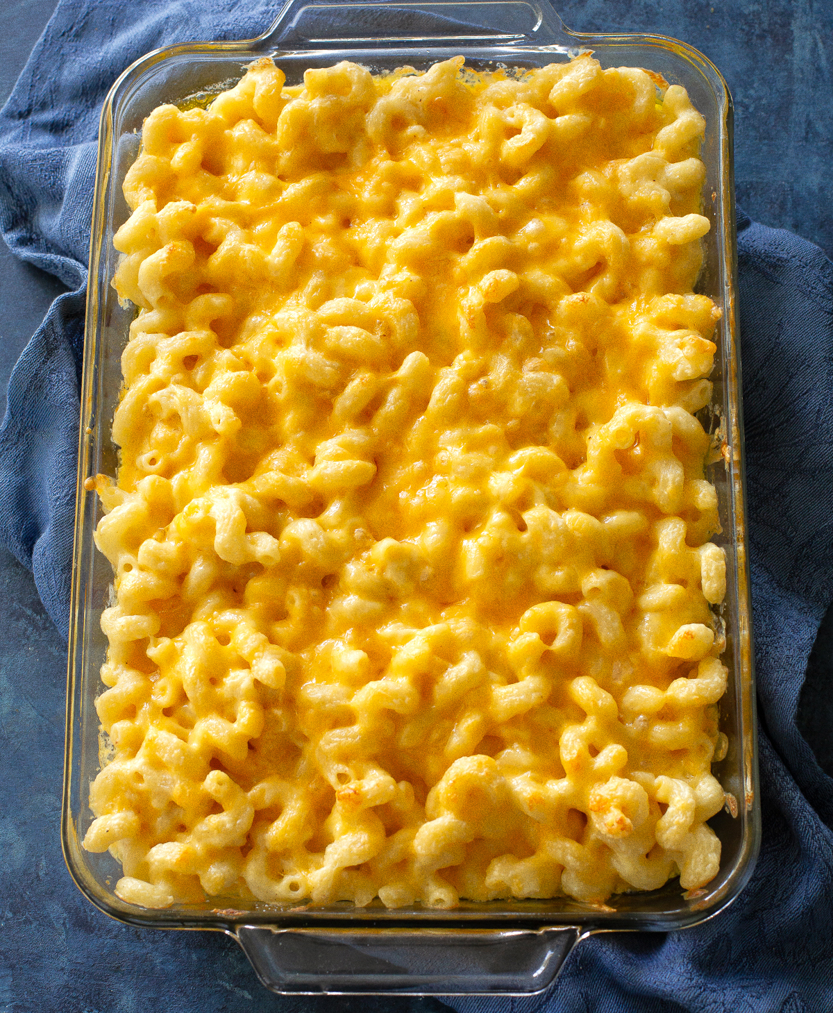 macaroni and cheese in a dish