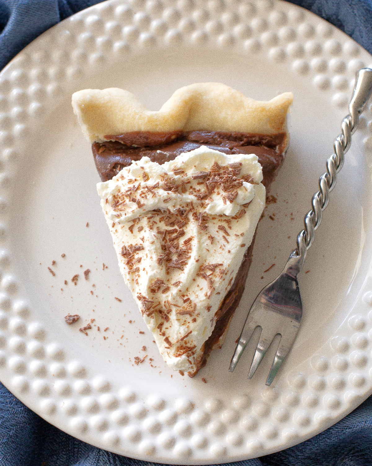 chocolate cream pie slice