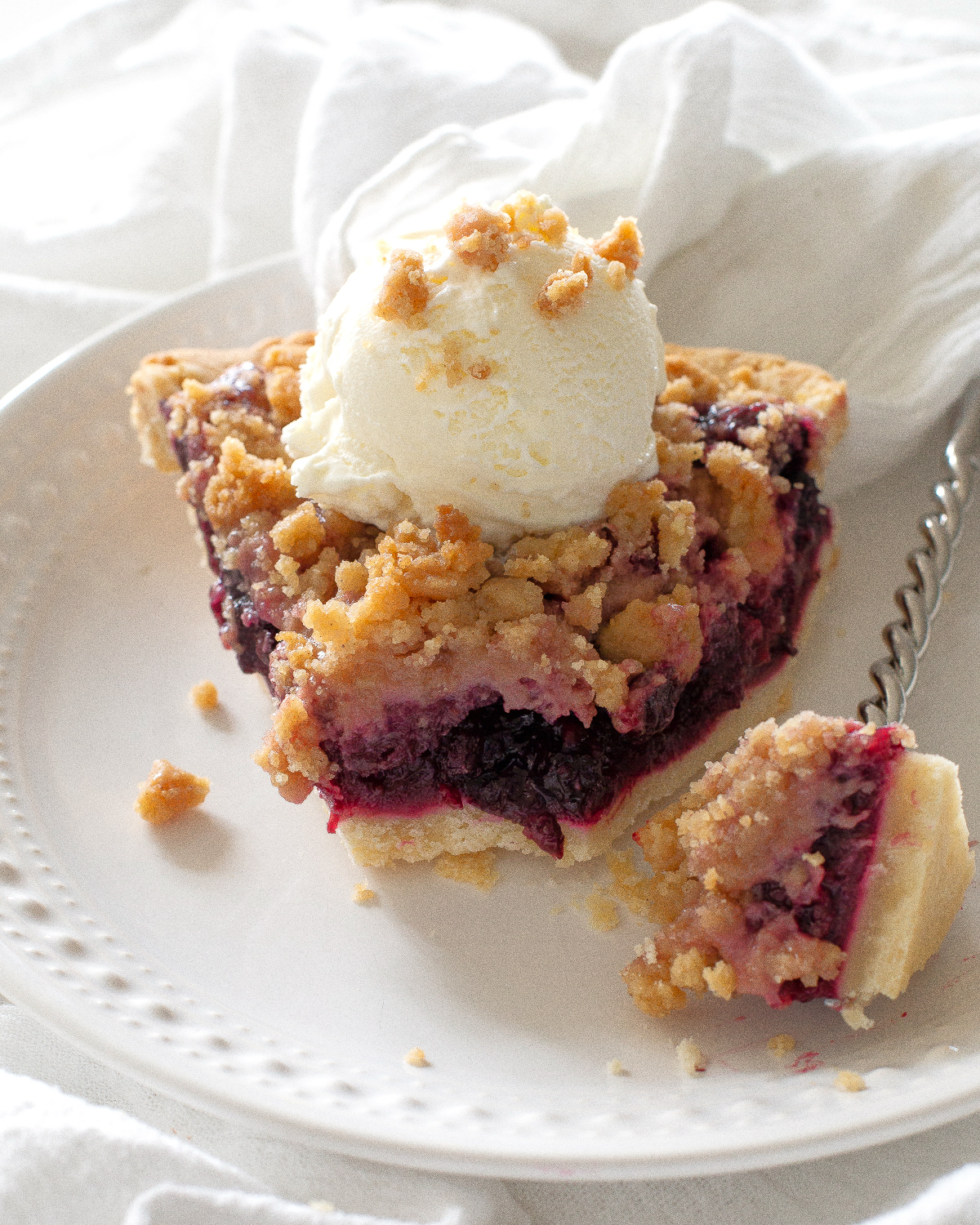 triple berry pie