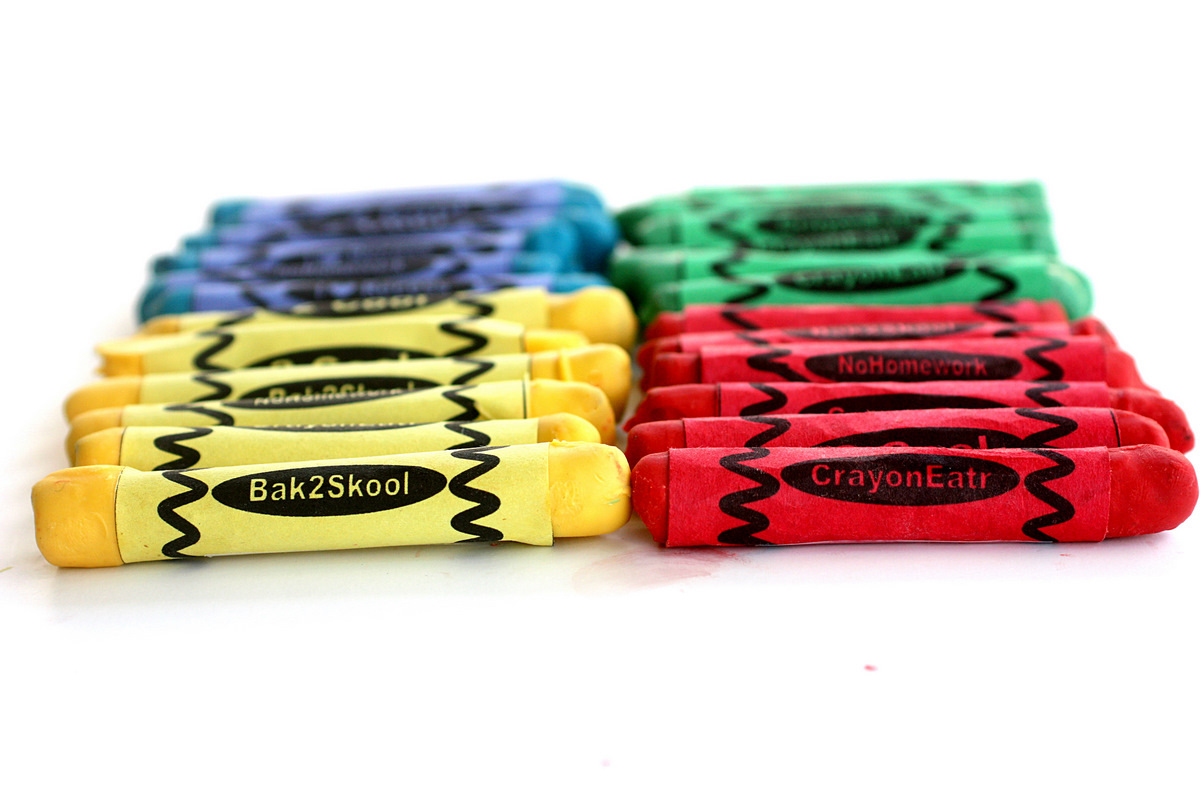 Candy Crayons  Classroom treats, Edible crayons, School dinners