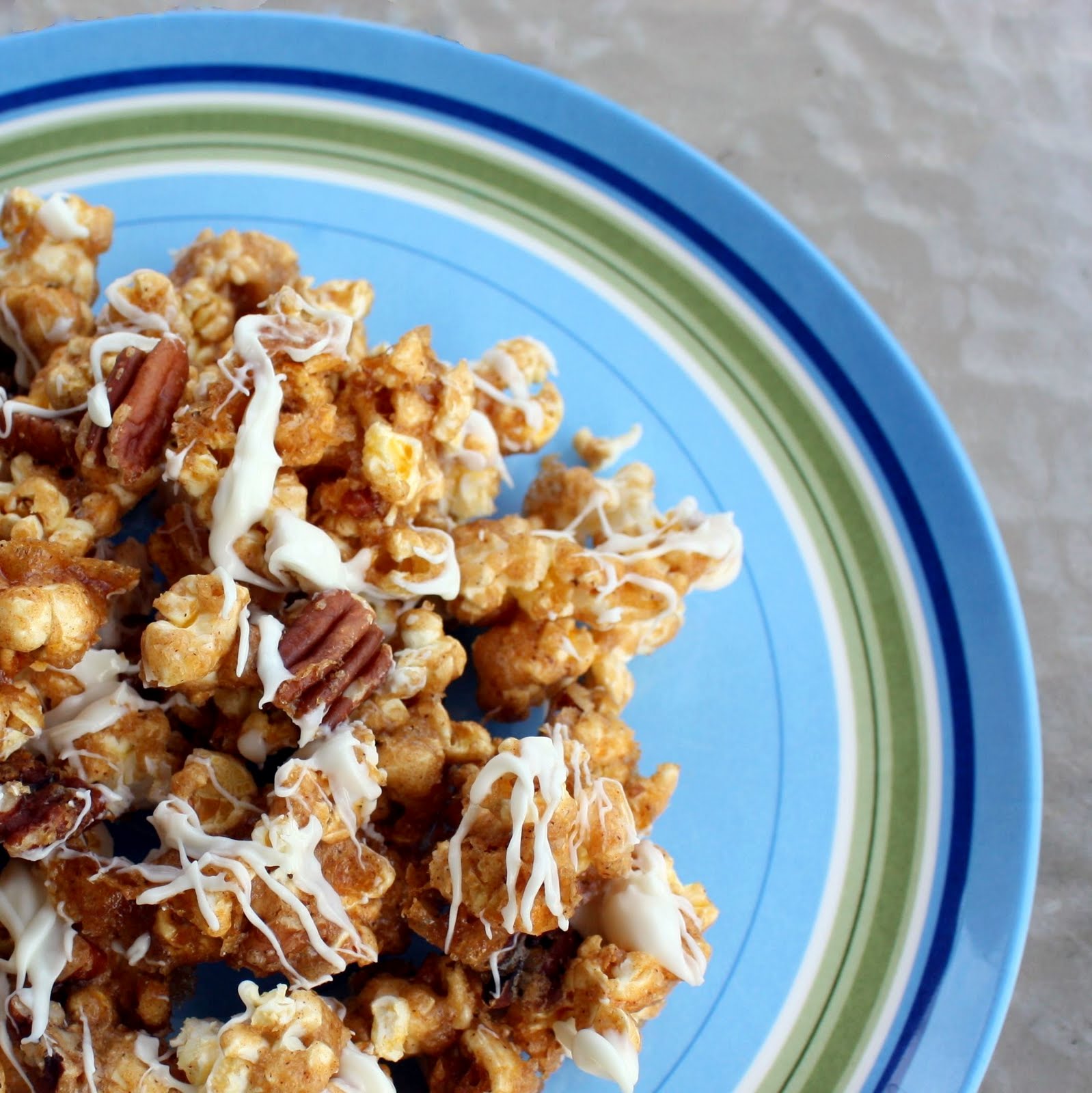 How to Pop Popcorn on the Stove - Recipe Girl